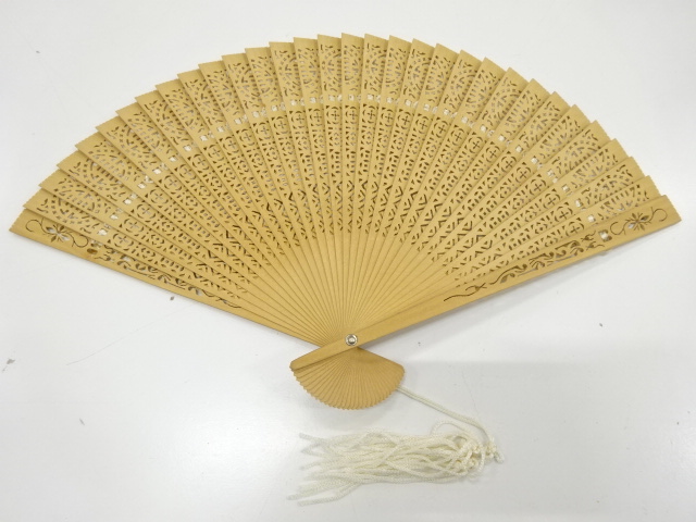 Japanese Kimono / Others (Bolt etc)